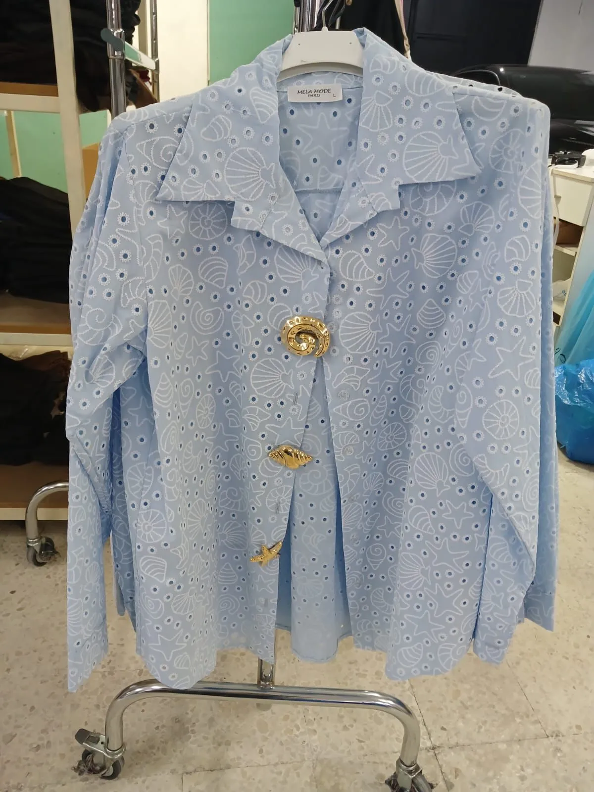 CHEMISE AVEC COQUILLAGE CHE-0203