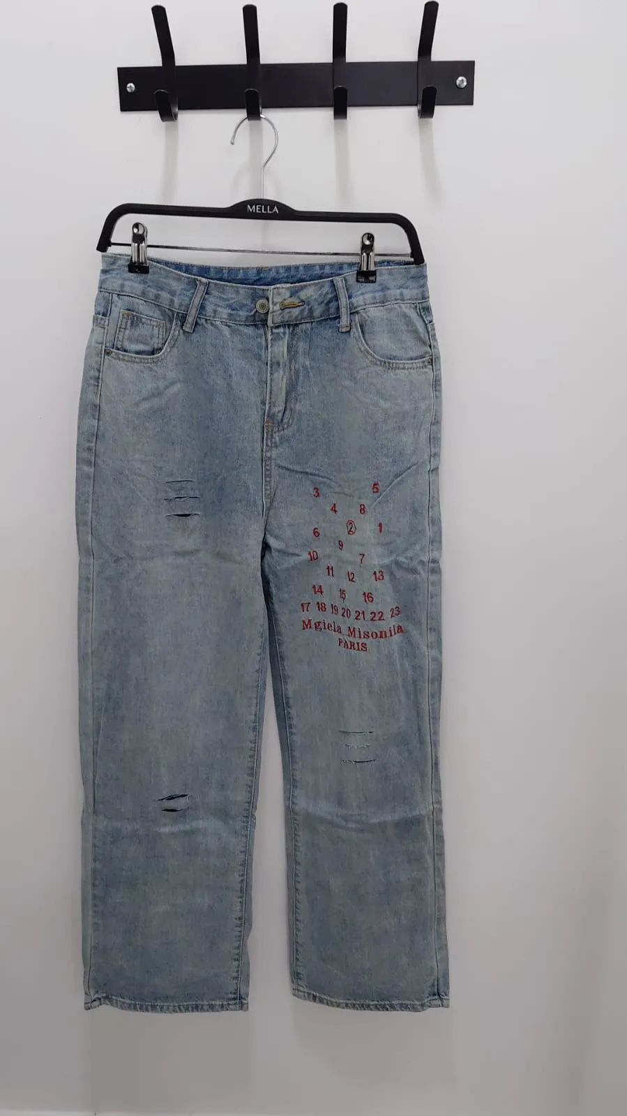 Jeans Ã  NumÃ©ro et dechirure 8366#