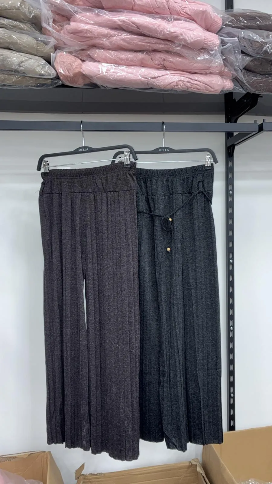 Pantalon fluide avec ceinture 31438
