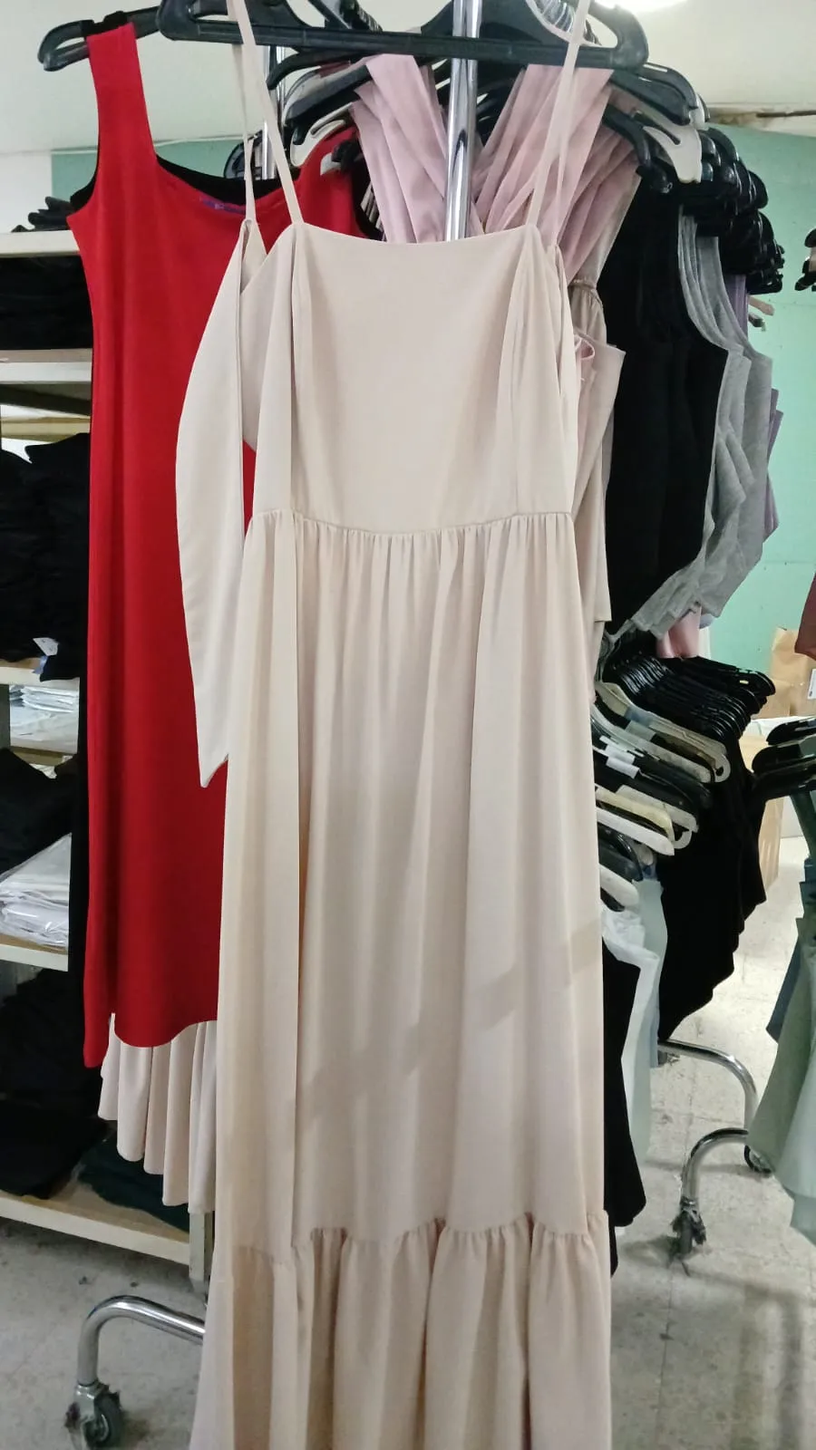 ROBE LONGUE UNI DOS NOUEE ROB-0333