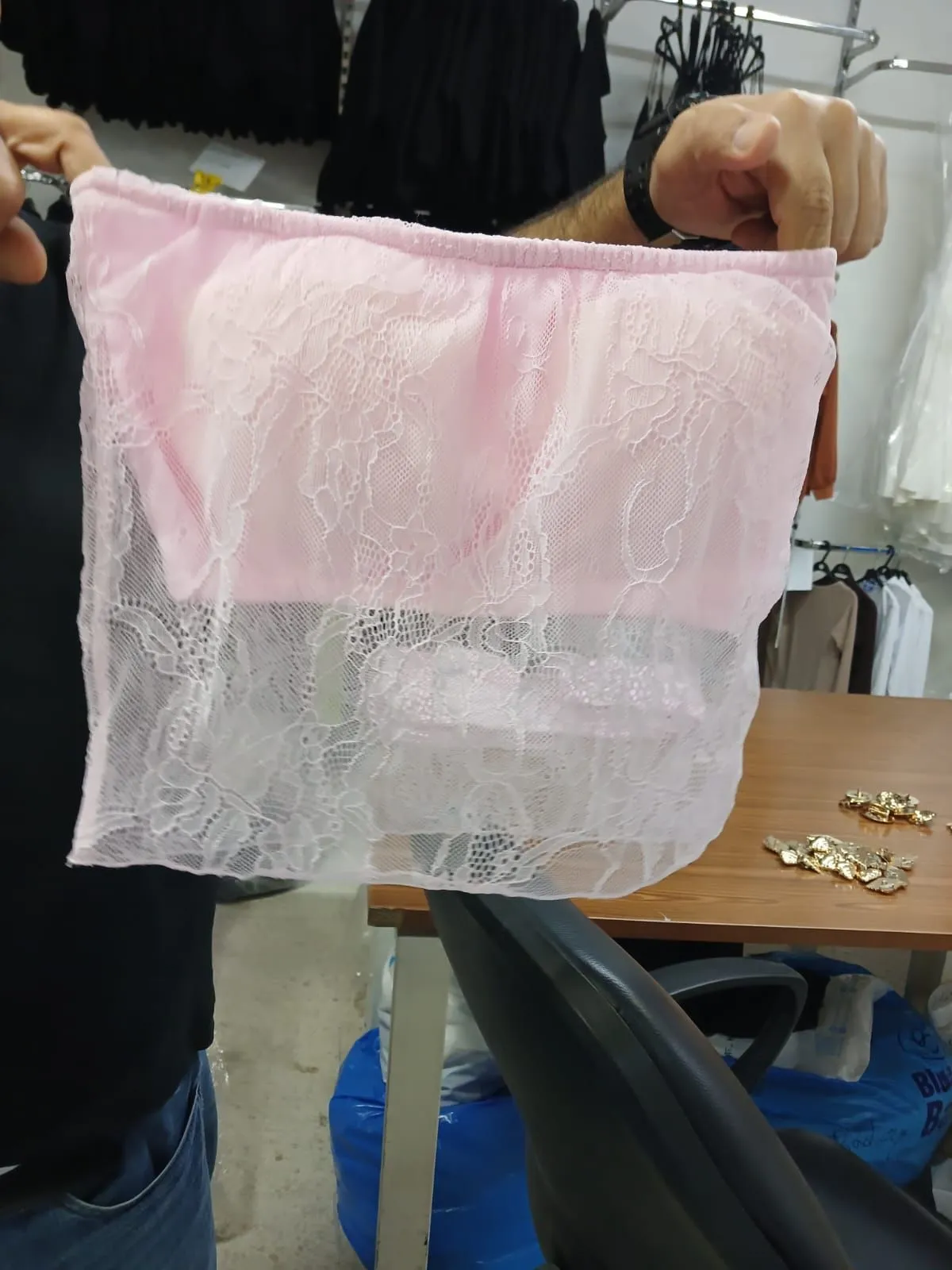 TOP CUT DENTELLE TOP-0013