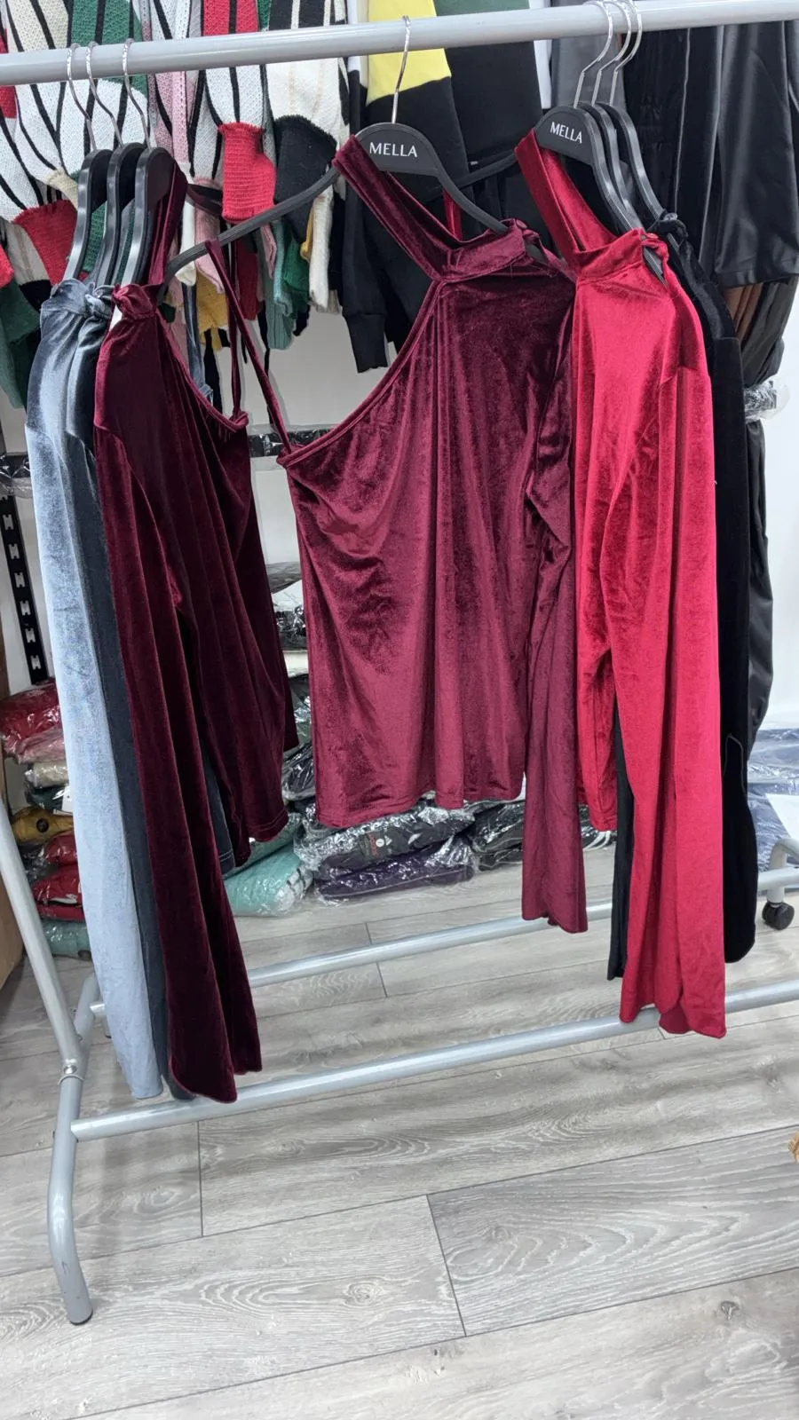 Top velour une manche 210071