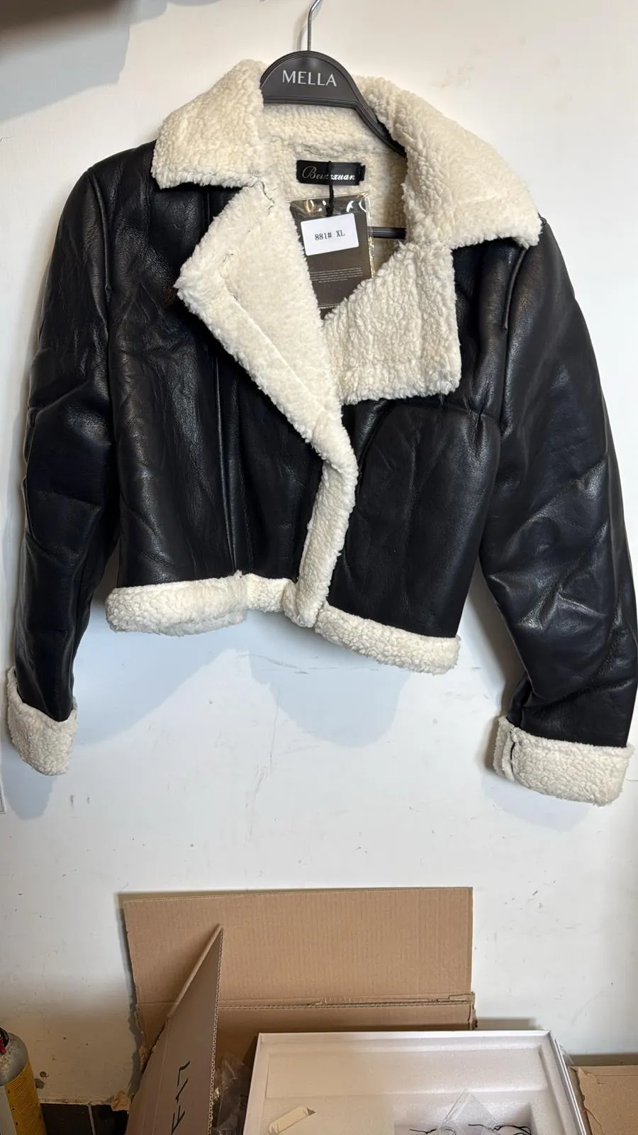 [26-H-Veste 001] Veste 881