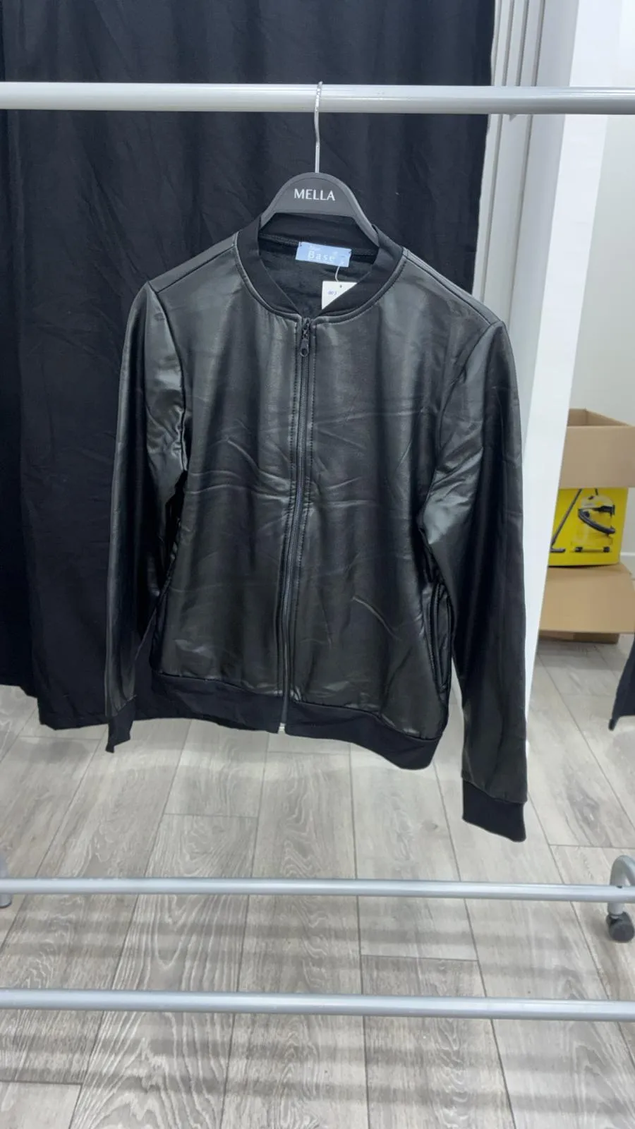 [26-H-Veste 004] Veste cuire c1050